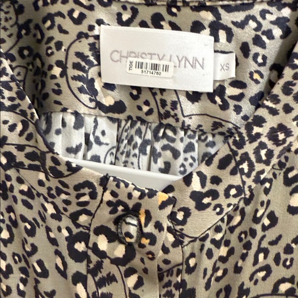 Christy Lynn Leopard Black Print Long Sleeve Short Wrap Dress w/ Waste Tie - Picture 6 of 8